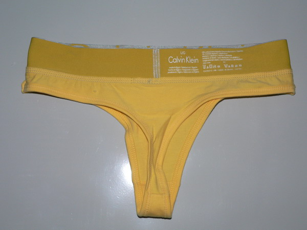 Calvin Klein Mujer Tanga Blateado Amarillo